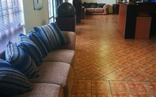 11 m² Office Space in Alton