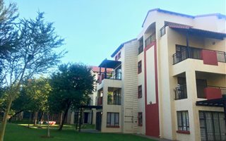 1 Bedroom Apartment in Hazeldean (Silverlakes Surroundings)