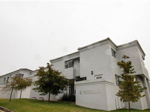 6 Bed House in Welgedacht