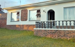 3 Bedroom House in Sunny Ridge