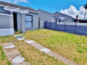 3 Bed House in Summer Greens