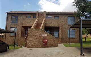 2 Bedroom Apartment in Amorosa