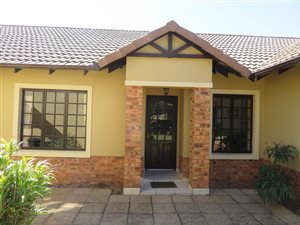 3 Bed House in Clifton Hill Estate