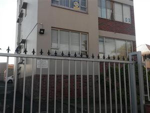 1.5 Bed Apartment in Overport