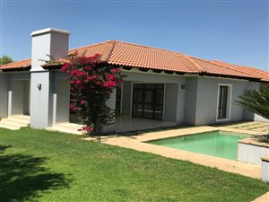 3 Bedroom Cluster in Dainfern
