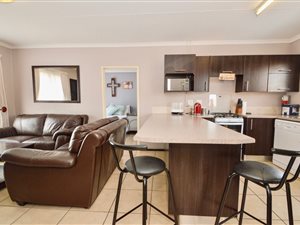 2 Bed Townhouse in Honeydew
