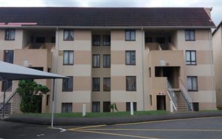 3 Bedroom Apartment in Bellair