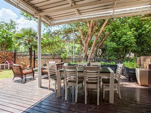 2 Bed Apartment in Garsfontein