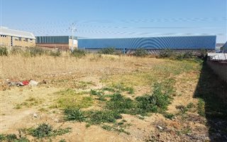 3072 m² Land available in Meadowdale