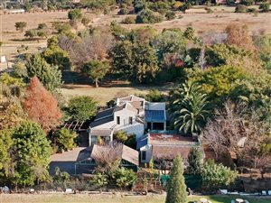 10 Bed House in North Riding