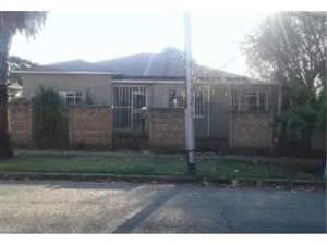 1 Bed Garden Cottage in Springs Central