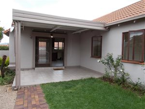 3 Bed Townhouse in Bromhof