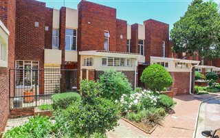 3 Bedroom Duplex in Morninghill