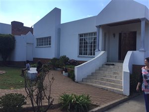 3 Bedroom House in Glenanda