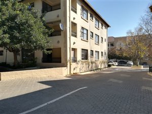 1 Bed Apartment in Nieuw Muckleneuk