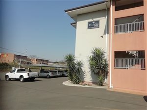 3 Bed Apartment in Verulam Central