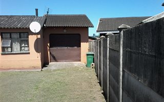 2 Bedroom House in Esikhawini