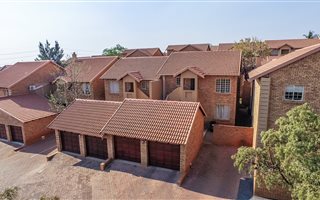 2 Bedroom Simplex in The Wilds