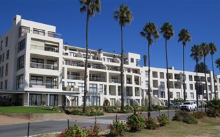 3 Bedroom Apartment in Santos Bay