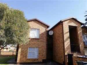 2 Bed Apartment in Honey Park