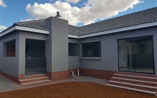 3 Bedroom House in Bendor