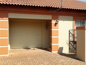 3 Bed Townhouse in Heidelberg Central