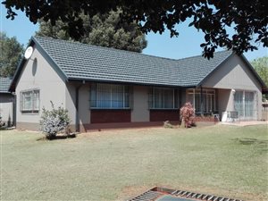 4 Bed House in Florida Park