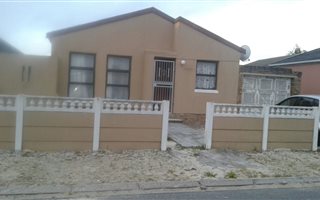 2 Bedroom House in Blue Downs