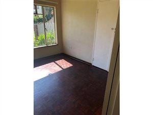 4 Bed House in Lombardy East
