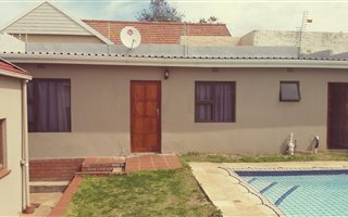 1 Bedroom Flat in Baysville