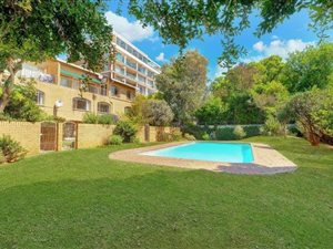 1 Bed Apartment in Riviera