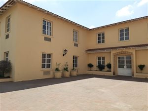 202 m² Commercial space in Craighall Park