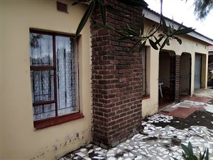 6 Bed House in Osizweni