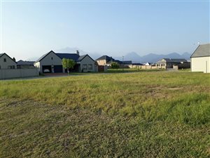 954 m² Land available in Blue Mountain Village