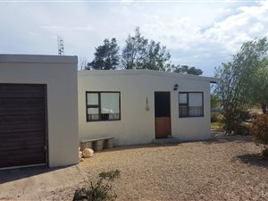 2.4 ha Farm in Hopefield