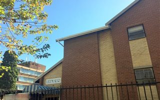 2 Bedroom Duplex in Kew
