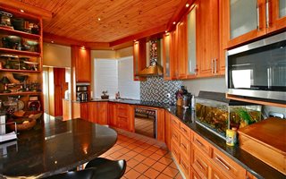 4 Bedroom House in Plattekloof