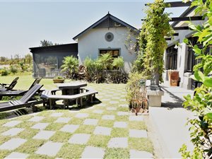 1.3 ha Farm in Paarl