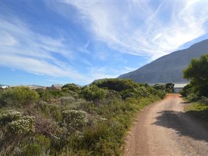 788 m² Land available in Bettys Bay
