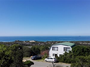 4 Bed House in Groot Brakrivier