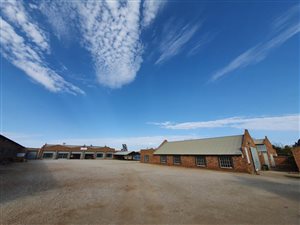 6333 m² Commercial space in Donkerhoek
