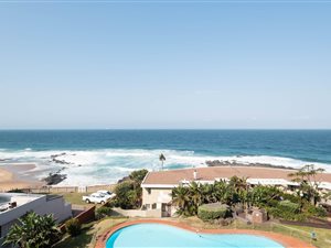 3 Bed Apartment in Compensation Beach
