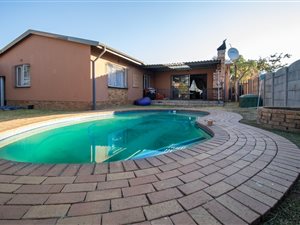 3 Bed House in Minnebron