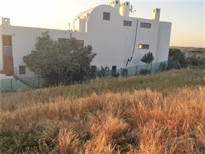 358 m² Land available in Paradise Beach