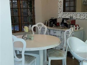 3 Bed Townhouse in Clifton Hill Estate