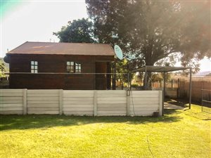 1 Bed Garden Cottage in East Lynne