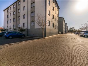 2 Bed Apartment in Fleurhof