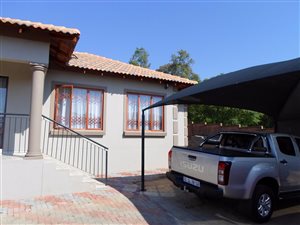 3 Bed House in Ninapark