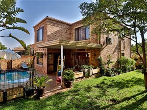 3 Bed Duplex in Fourways