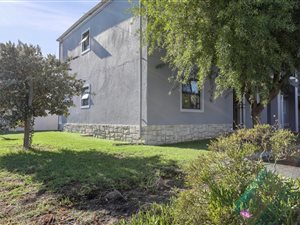 2 Bed Apartment in Heritage Park